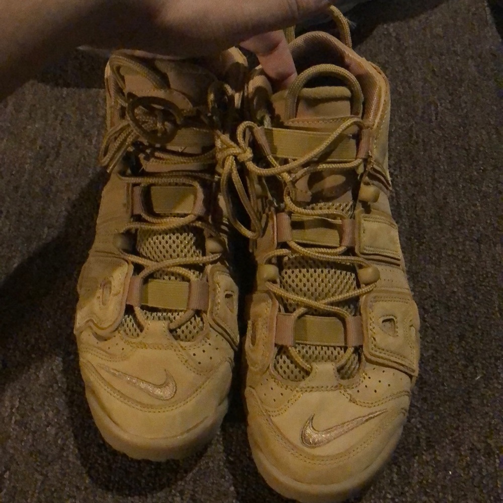 Nike Wheat uptempo